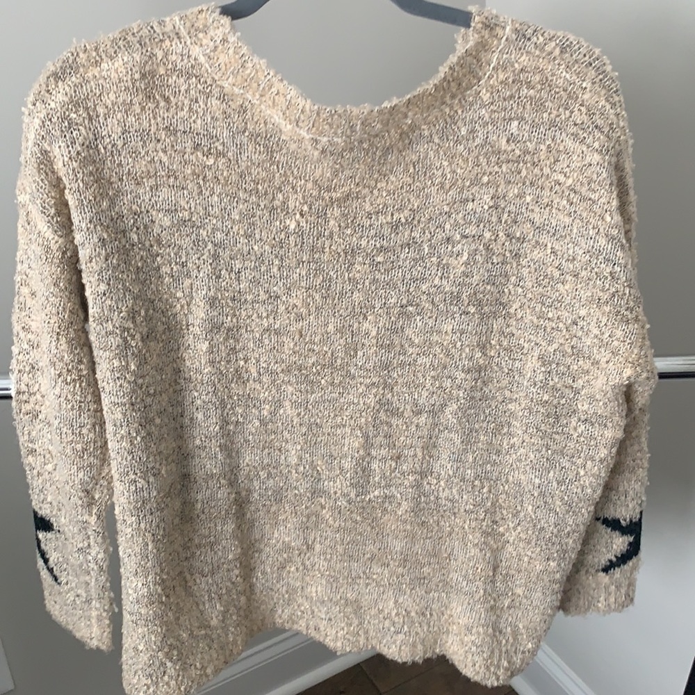 Sweater - Picture 4 of 5